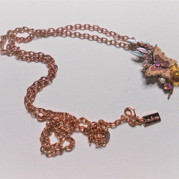 Tuleste Enamel Butterfly Necklace - Picture 5 of 6